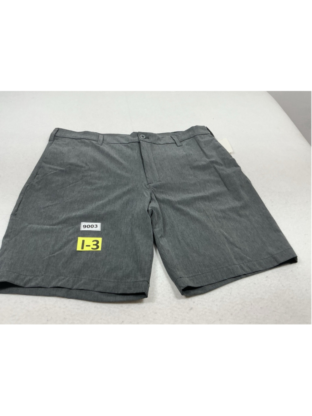 Mens NWT Izod Hybrid Shorts 40 Gray Advantage Performance